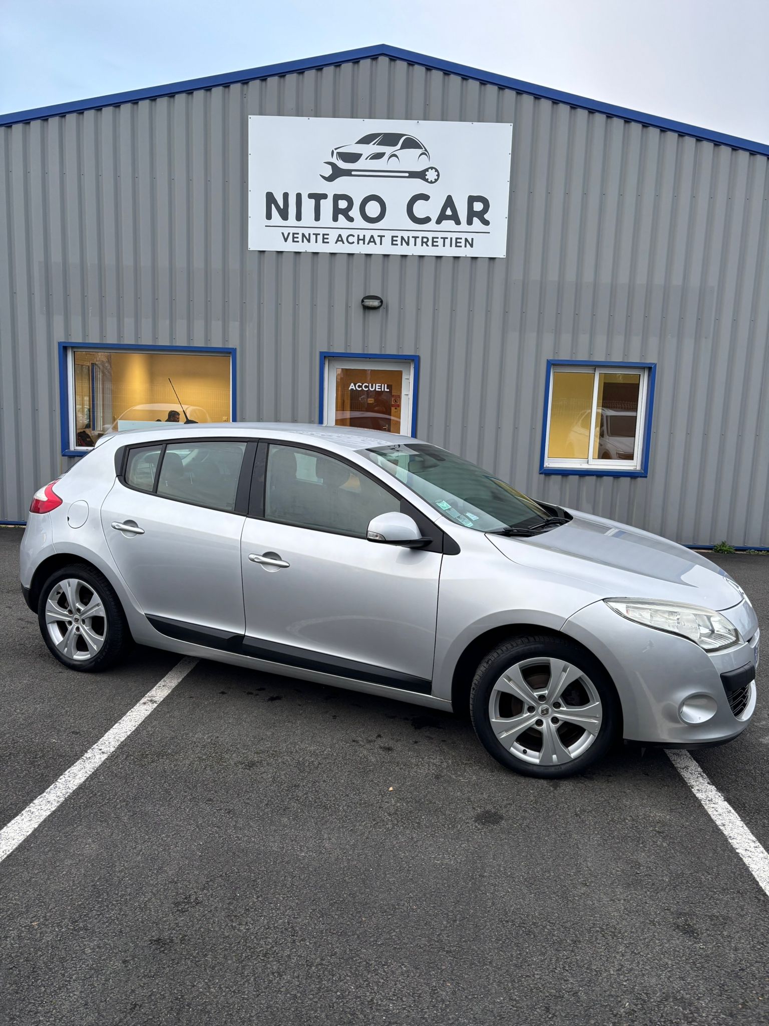 RENAULT MEGANE 1.5 DCI 110 DYNAMIQUE - 2010