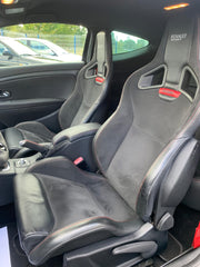 RENAULT MEGANE RS TROPHY 2L 16V TURBO 275CH