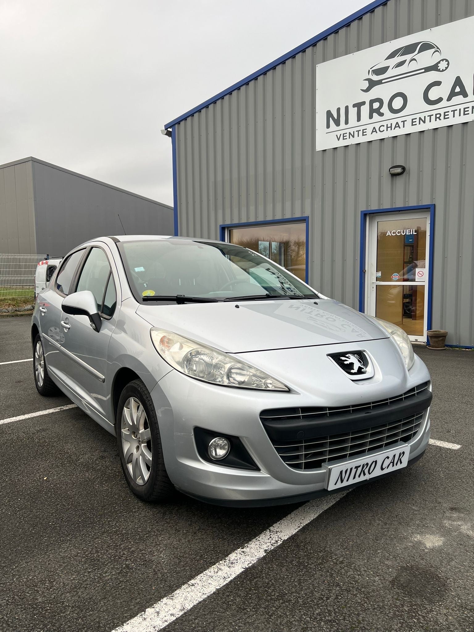 Peugeot 207 1.6 HDi FAP Sportium - 2011