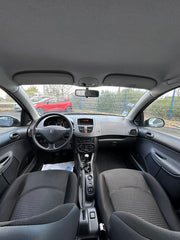 Peugeot 206 + 1.4 HDI 70 / 1 ERE MAIN